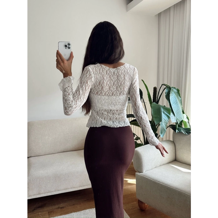 Yırtmaç Detay Dantel Crop - BEYAZ