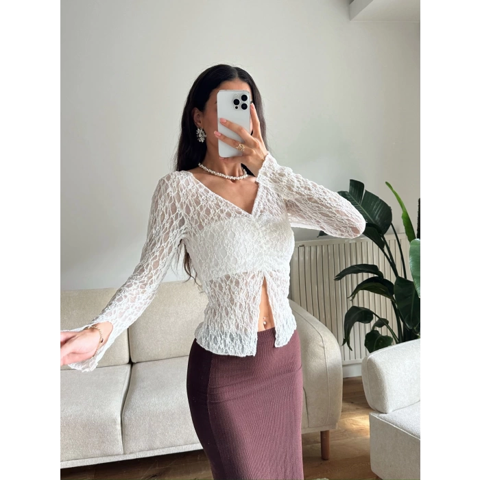 Yırtmaç Detay Dantel Crop - BEYAZ