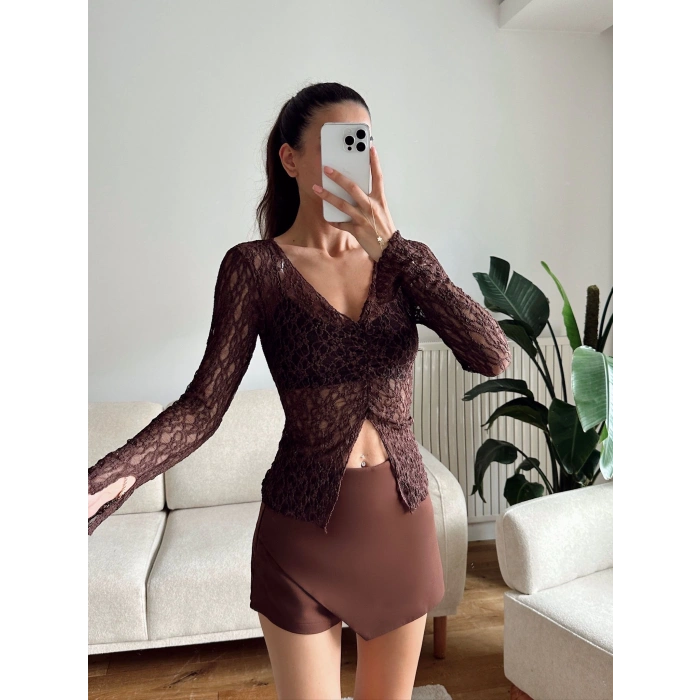 Yırtmaç Detay Dantel Crop - KAHVE