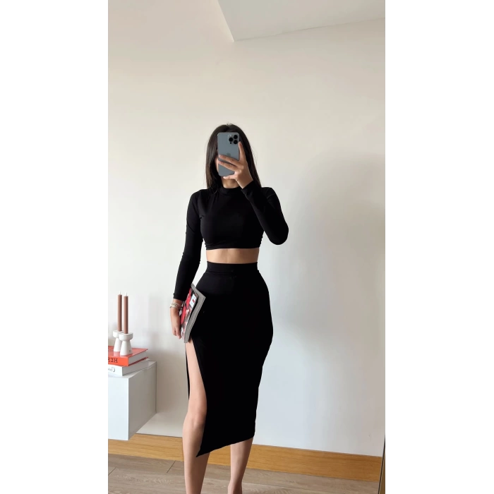 Yırtmaç Detay Sandy Takım