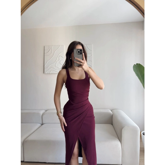 Yırtmaçlı Kare Yaka Elbise - BORDO