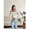 Aksesuar Detay Madonna Crop - BEYAZ