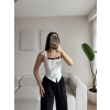 Fiyonklu Garnili Bluz - BEYAZ