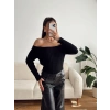 Kayık Yaka Yumoş Crop - SİYAH