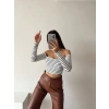 Madonna Yaka Çizgili Crop Bluz-BEYAZ