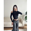 Omuz Aksesuar Crop - SİYAH