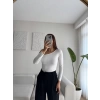 Omuz Dekolte Crop - BEYAZ