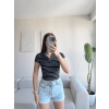 Polo Yaka Çizgili Crop - SİYAH