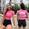 Sırt baskılı Barbie Crop T-shirt-PEMBE