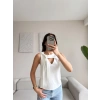 V Yaka Fiyonk Bluz - BEYAZ
