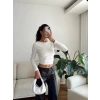 Yan Lastik Crop - BEYAZ