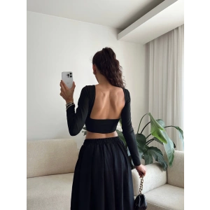 Sırt Dekolte Crop - SİYAH
