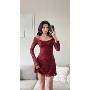 Madonna Yaka Dantel Astarlı Elbise - BORDO