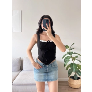 Fiyonklu Garnili Bluz - SİYAH