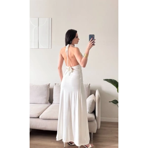 Halter Yaka Sırt Bağlamalı Yırtmaçlı Maxi Elbise - BEYAZ
