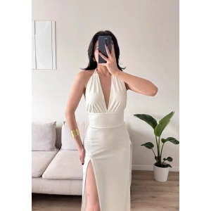 Halter Yaka Sırt Bağlamalı Yırtmaçlı Maxi Elbise - BEYAZ