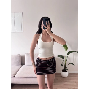 Boyun Geçmeli Crop - BEYAZ