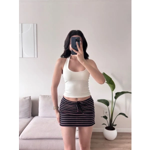 Boyun Geçmeli Crop - BEYAZ