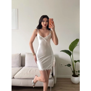 Dantel Detay Askılı Saten Elbise - BEYAZ