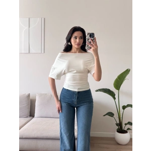 Kayık Yaka Bluz - BEYAZ