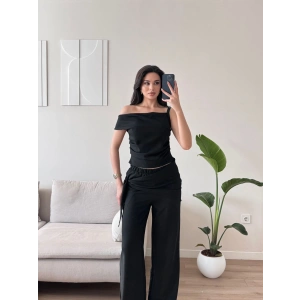 Çizgili Düşük Omuz Takım - SİYAH