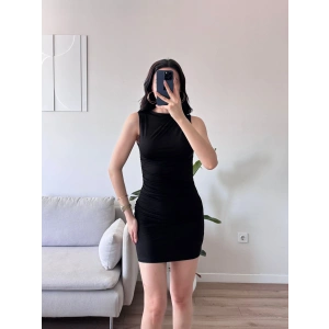 Drapeli Mini Elbise - SİYAH