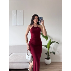 Halter Yaka Aksesuarlı Elbise - BORDO
