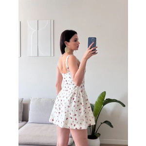 Çiçek Desen Mini Elbise