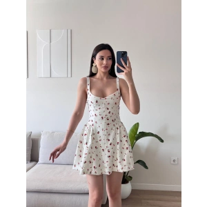 Çiçek Desen Mini Elbise