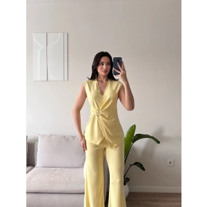Kruvaze Tokalı Modal İkili Takım - SARI