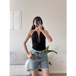 Boyun Aksesuar Degaje Bodysuit - SİYAH
