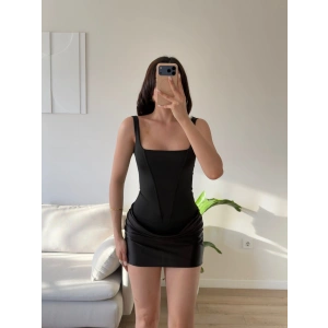 Eteği Drape Bodysuit Elbise - SİYAH