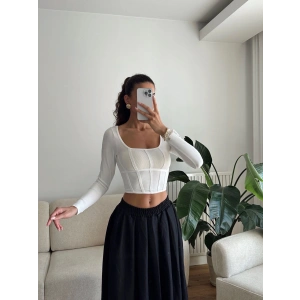 Ara Biyeli Crop - BEYAZ