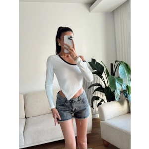 Asimetrik Tek Omuz Biyeli Crop - BEYAZ