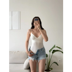 Askılı Biyeli Bodysuit - BEYAZ
