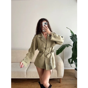 Astarlı Kruvaze Yaka Trençkot - YEŞİL