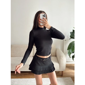 Balıkçı Yaka Buzzy Crop- SİYAH