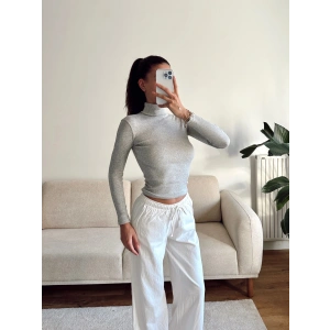 Basic Balıkçı Yaka Fit Bluz - GRİ