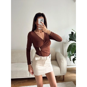 Bel Aksesuar Kruvaze Bluz - KAHVE