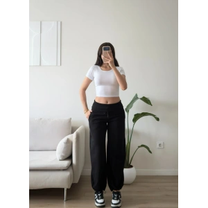 Bel Katlamalı Eşofman - SİYAH