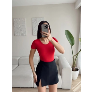 Bisiklet Yaka Kısa Kol Bodysuit - KIRMIZI