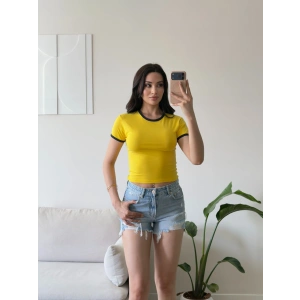 Biyeli Crop Tişört - SARI