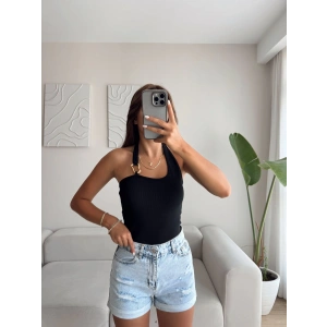 Boyun Geçmeli Aksesuar Crop - SİYAH