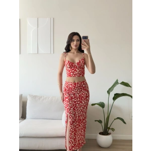 Çiçek Desen Crop Etekli Takım - KIRMIZI