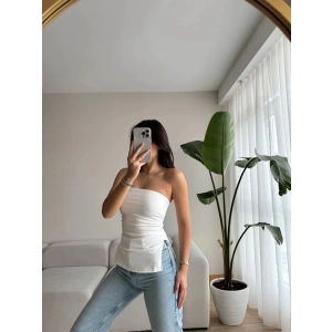 Çift Yırtmaçlı Büzgülü Straplez Bluz - BEYAZ