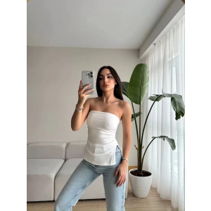 Çift Yırtmaçlı Büzgülü Straplez Bluz - BEYAZ