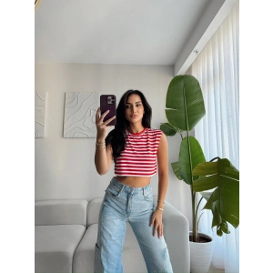 Çizgili Kolsuz Crop T-shirt-Kırmızı