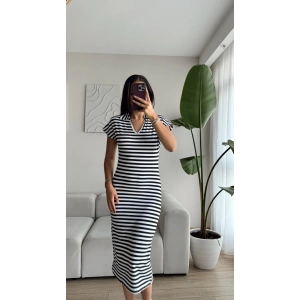 Çizgili Polo Yaka Salaş Elbise