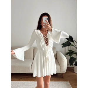 Derin Bağcıklı Fırfır Elbise - BEYAZ