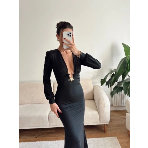 Derin Dekolte Aksesuar Elbise - SİYAH